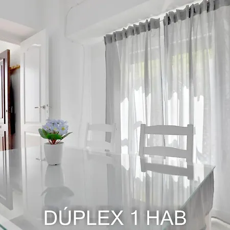 Casas Caballerizas Mezquita 1 Y 3 Hab Apartmán